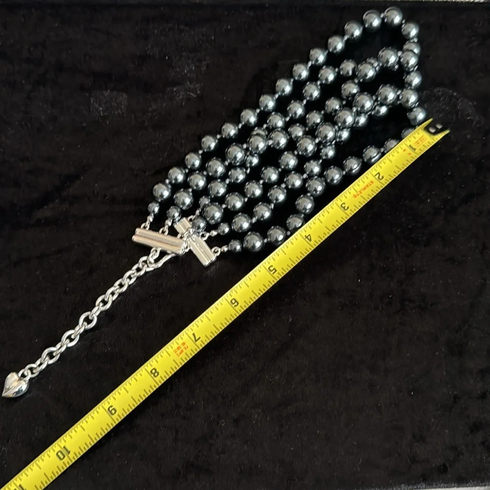 Carolee Faux Pearl Necklace - Picture 4 of 4
